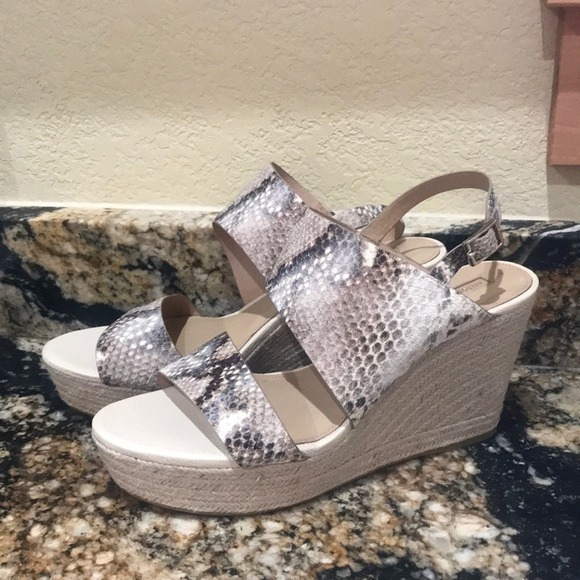 Antonio Melani Espadrille Wedges.‎ 9.5 NWOT - Picture 1 of 4